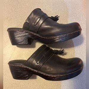 B O C Born Concept clog